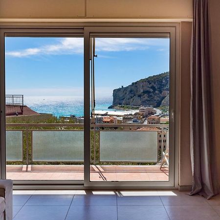 Casa Matilde - Appartamento Vista Mare - Con Posto Auto Finale Ligure Exterior foto